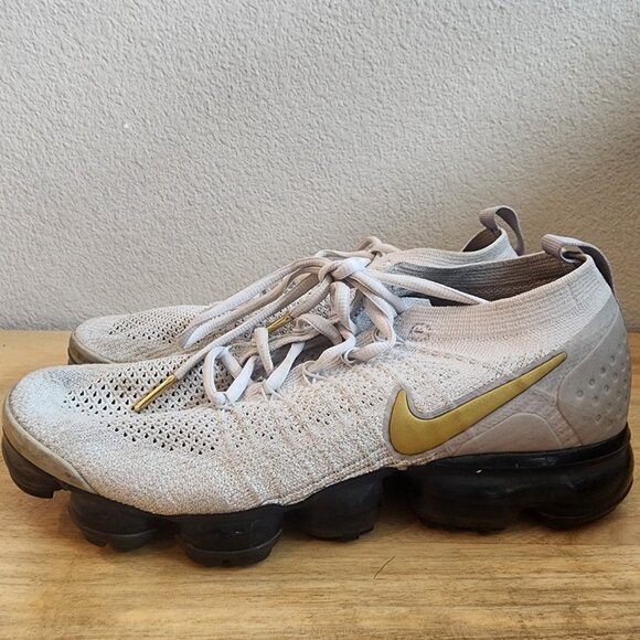 Nike Womens Air VaporMax 2 Running Shoes 942843-010 Grey Metallic Gold Size 10 - Picture 5 of 16